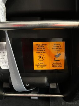 Autosedačka + Isofix základňa Maxi-Cosi - 6