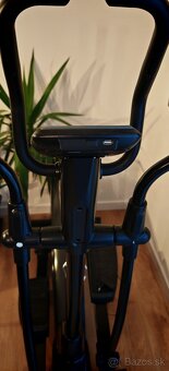 Elektromagnetický eliptický trenažér - 6