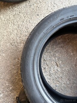 255/50R20 Good Year - 6