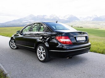 Mercedes-Benz C trieda 180 Sedan - 6