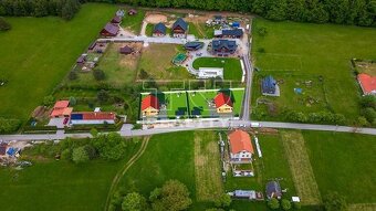 EXKLUZÍVNE NA PREDAJ KRÁSNY STAVEBNÝ POZEMOK (2202 m2)... - 6