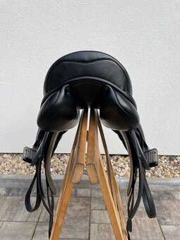 DREZURNI SEDLO PRESTIGE LUCKY DRESSAGE POSEDLI 16,5 KOMORA 2 - 6