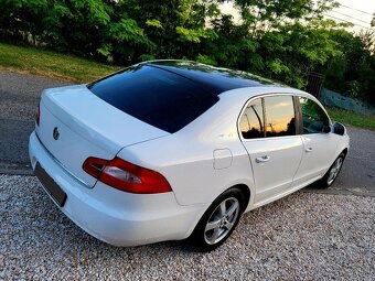 Škoda Superb 2.0 TDI 2012 - 6