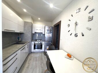PREDAJ - Štýlový komplet prerobený 3iz.byt sídl.Dubnička Bán - 6