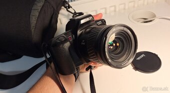 Konica Minolta Dynax 303si - 6