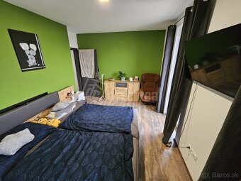 Moderný, veľmi pekný 3 izbový byt s terasou a 2 parko… - 6