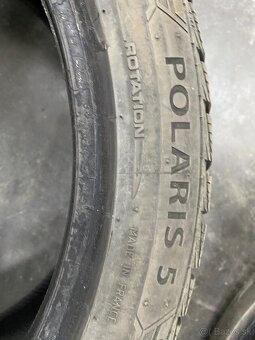 225/40 R18 Barum polaris5 - 6