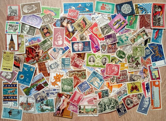 Predám balík poštových známok 1000 ks. č 4 - 6