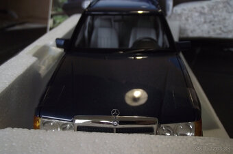1:18 Mercedes W124 kombi - 6