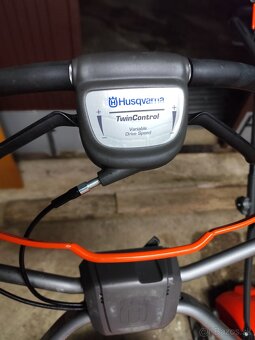Kosačka Husqvarna - 6