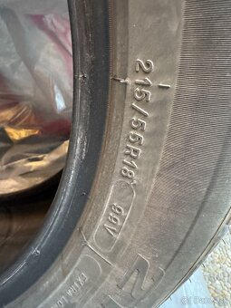 Zimné pneu 215/55 R18 - 6