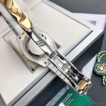 Rolex Oyster Perpetual - 6
