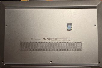 Predám notebook HP EliteBook 830 G8 - 6