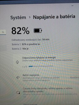 #044 - Lenovo V330/i5 8250U/32GB RAM/SSD+HDD - 6