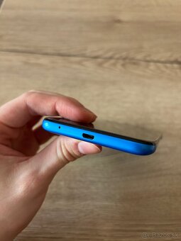 Moto G8 Power Lite - 6