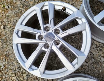 Sada diskov z Audi  R17 - 6