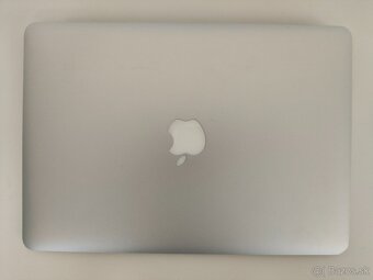 MacBook Air 2015 | i7 • 8GB • 128GB SSD - 6