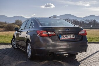 Subaru Legacy - 6