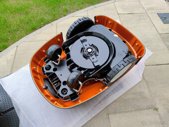 Robotická kosačka STIHL RMI 422 - 6