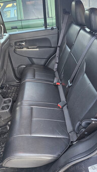 Predám Jeep Cherokee 147kw Automat 2012 - 6
