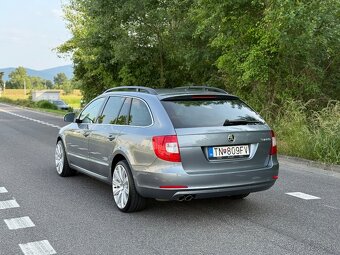 Škoda Superb Combi 2.0 TDI CR 140k Elegance - 6