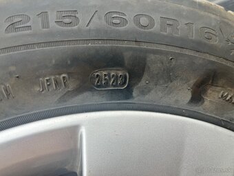 Predám Škoda Superb 3 Orion 215/60 r16 - 6