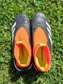 Predám turfy Adidas Predator Edge.3 TF (veľkosť: 39.1/3) - 6