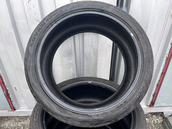 Letne Pneu Yokohama 295/35 R21 107Y - 6