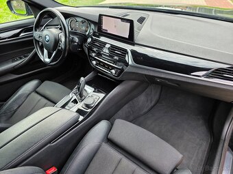 BMW 520D xDrive SPORTLINE HARMAN KARDON 2018 - 6