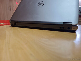 DELL Latitude E6440 - 14.1" / i5 / SSD / AMD Grafika / Dock - 6
