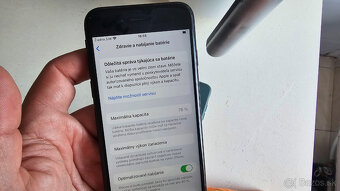 Apple iPhone SE 2020 - slabšia bat - 6