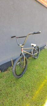 BMX gt - 6