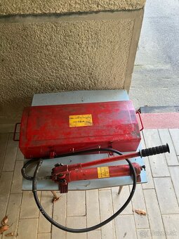 Hydraulika na rovnanie karosérii - 6