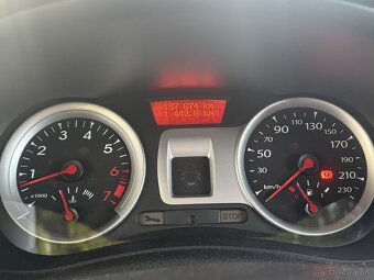 Renault clio - 6