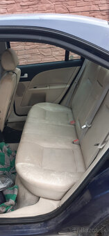 Ford Mondeo GHIA MK3 2001 - 6
