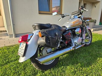Honda Shadow 125cc 2002 - 6