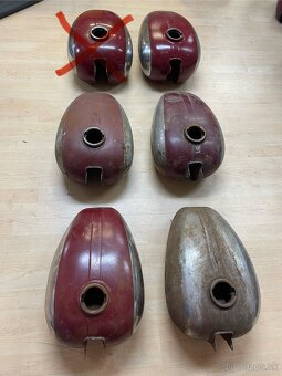 Predam nadrze Jawa 250 350 typ 353 354 Kyvacka Panelka - 6