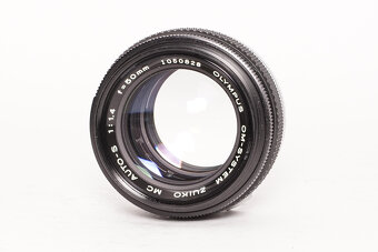 Olympus OM-2N, Zuiko 50mm/1,4 - 6