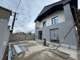 Novostavba RD 330m2 - 6