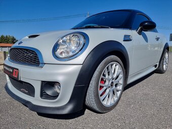 Mini Cooper 1.6i JCW Coupe 210k MT6 2m za 12.490 € - 6