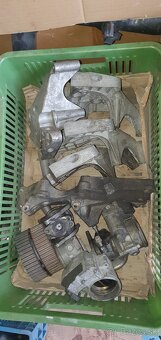 Motor BXE 1.9TDI 77kw octavia 2 rok 2008 dily - 6
