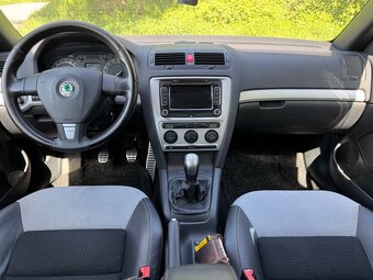 Škoda octavia RS TDi - 6