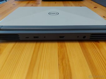 Predám notebook DELL G15 RTX 3050 - 6