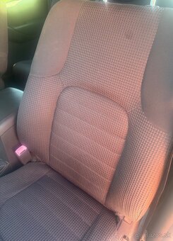 Nissan Pathfinder 2.5 dCI Automat 7-miestny - 6