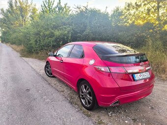 Honda Civic 8g 1.8 benzín GT - 6