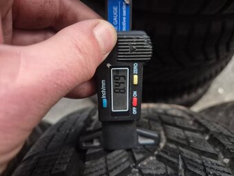 255/65 r18 zimné 4 ks GOODYEAR dezén 8,8-8,4 mm DOT2022 - 6