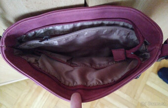 Vínovo- červenácrossbody kabelka - 6