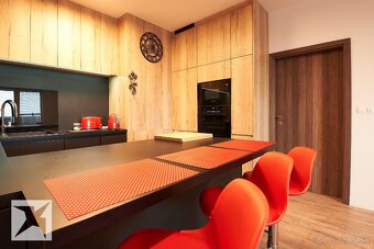 NOVOSTAVBA - 3 izb. byt s komplet zariadením na mieru - 6