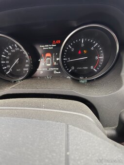 Range Rover Evoque 2,2 Havarovany - 6