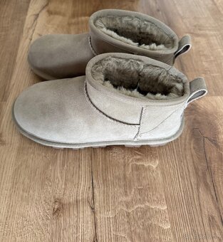 Nové UGG Ultra Mini, veľkosť 36 - 6